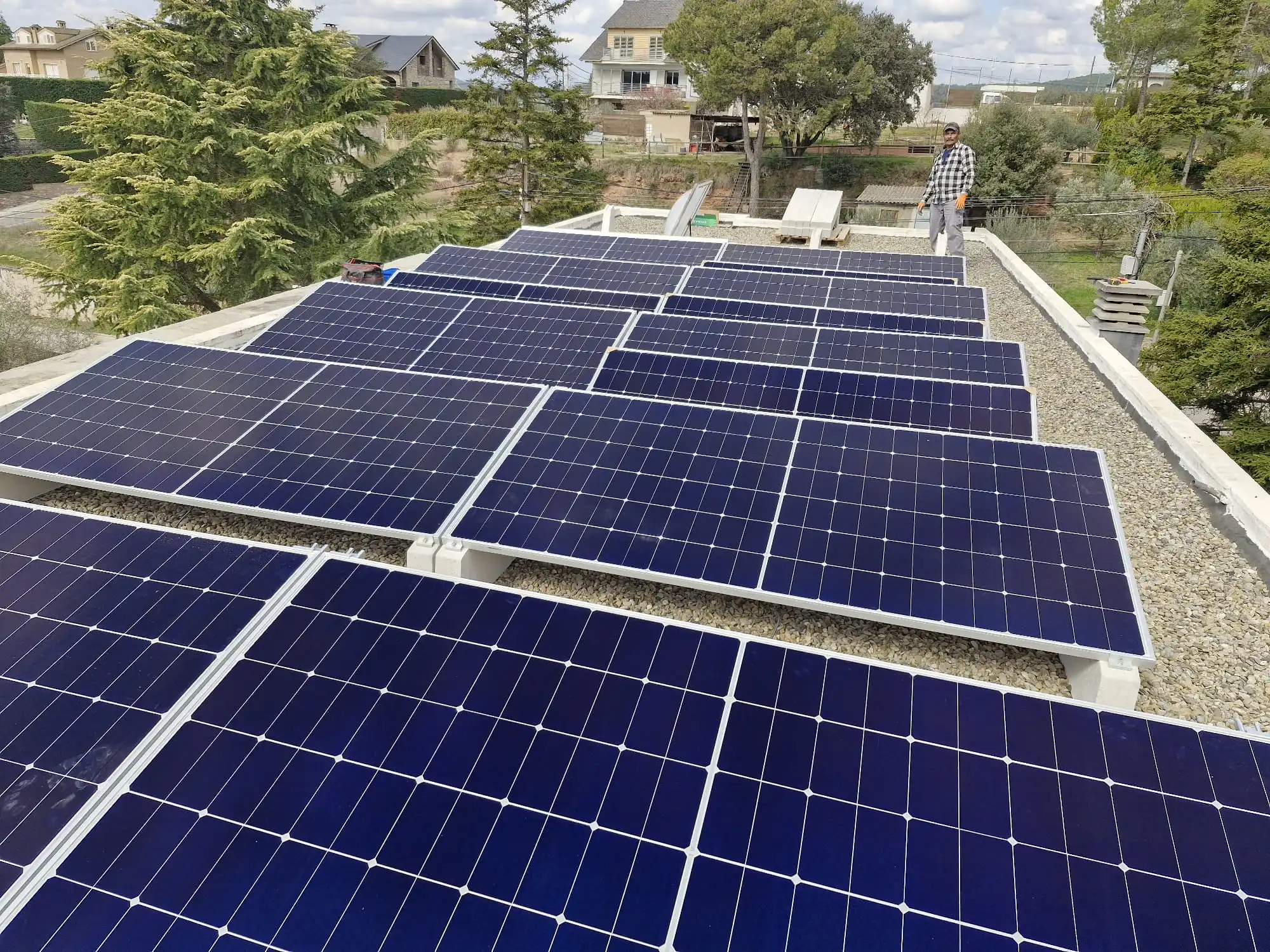 Energie solară și panouri fotovoltaice